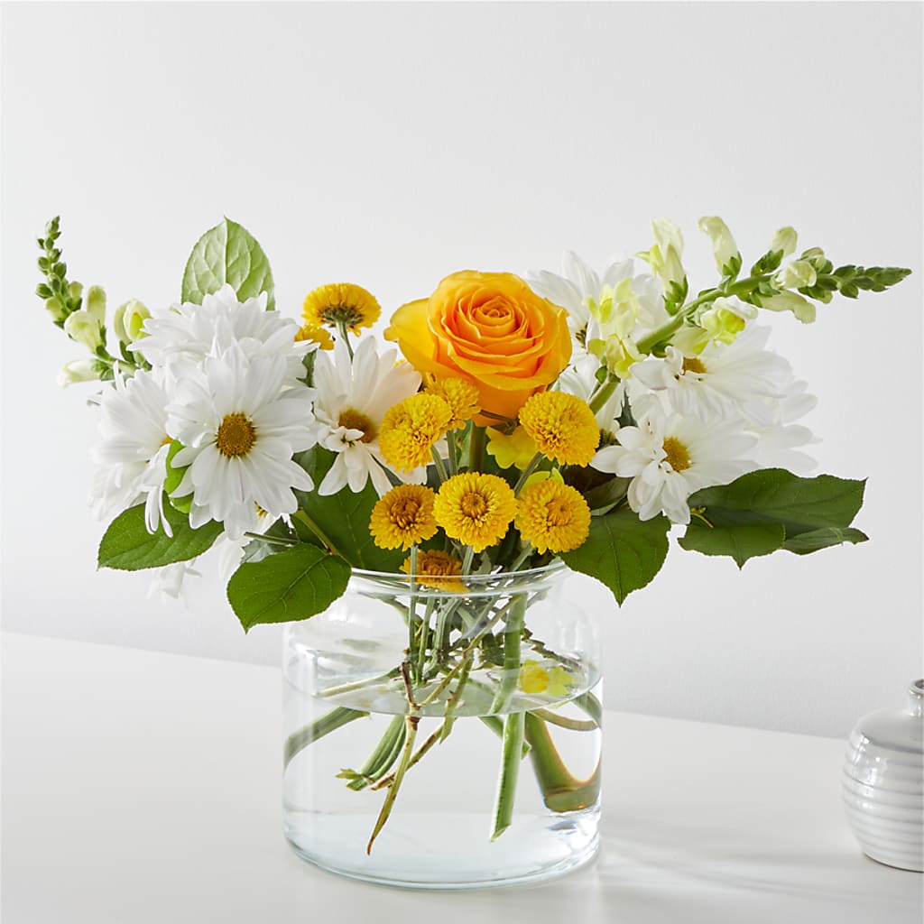 Sun Salutation Bouquet – Flowers By Oralene Llc, Concord NC