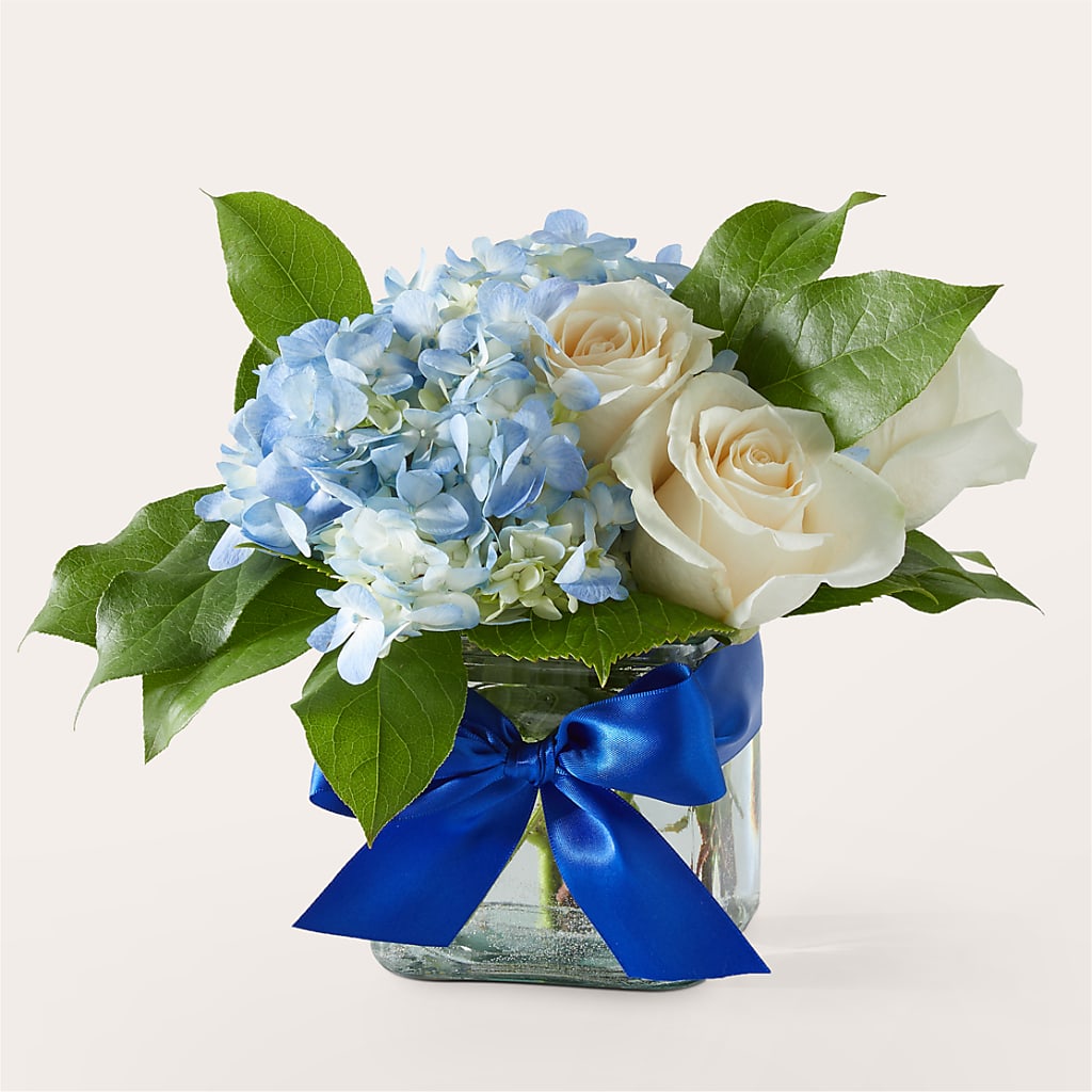 Sky Blue Delight Bouquet – Flowers By Oralene Llc, Concord NC