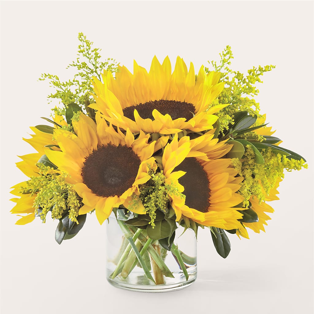 Beaming Sunflower Bouquet – Flowers By Oralene Llc, Concord NC