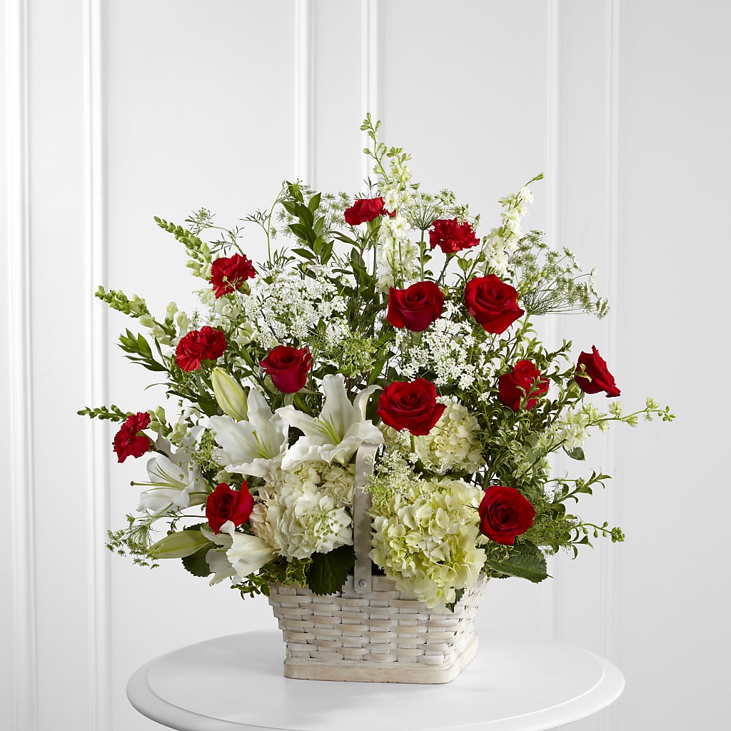 In Loving Memory Arrangement – Flowers By Oralene Llc, Concord NC