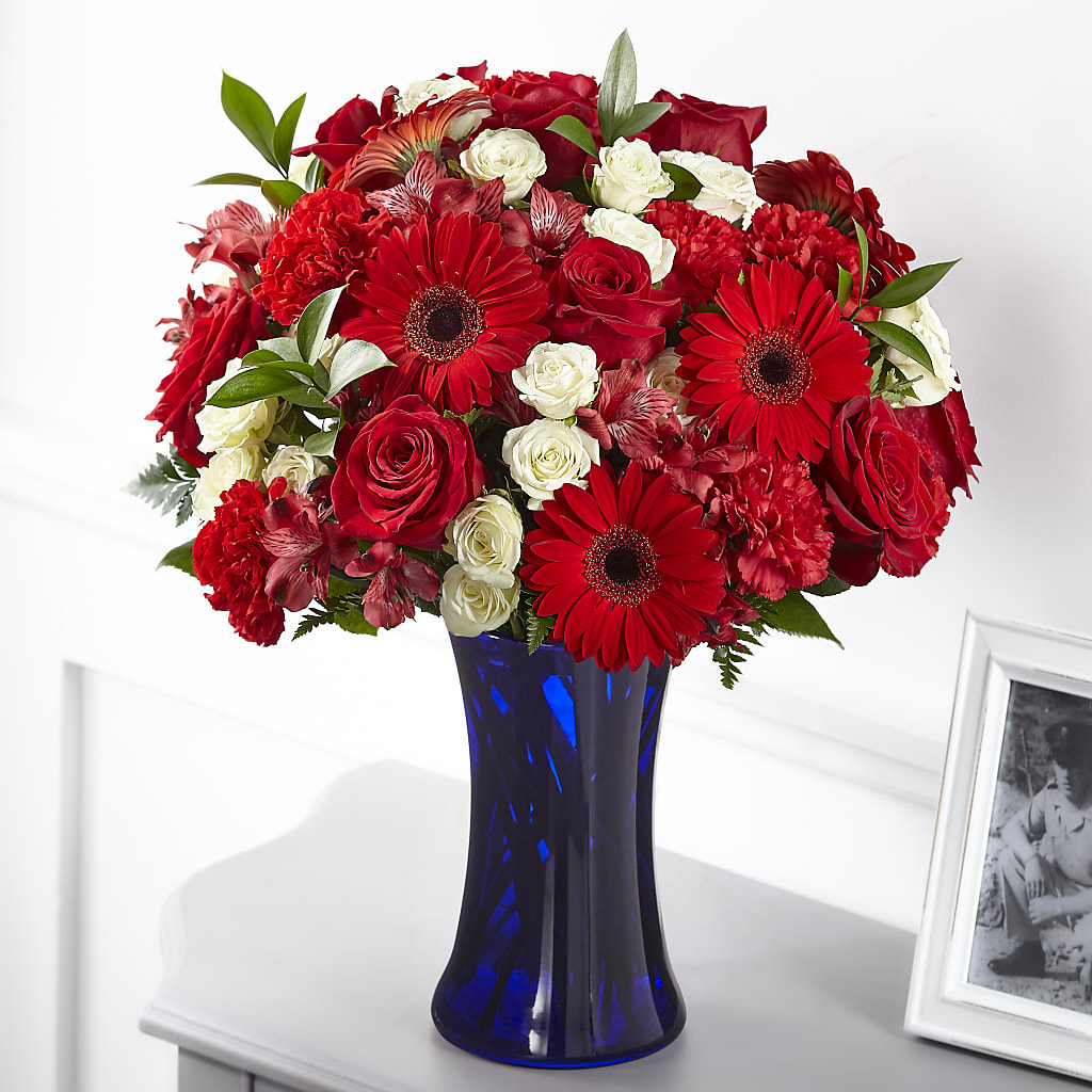 Hearts Embrace Bouquet – Flowers By Oralene Llc, Concord NC
