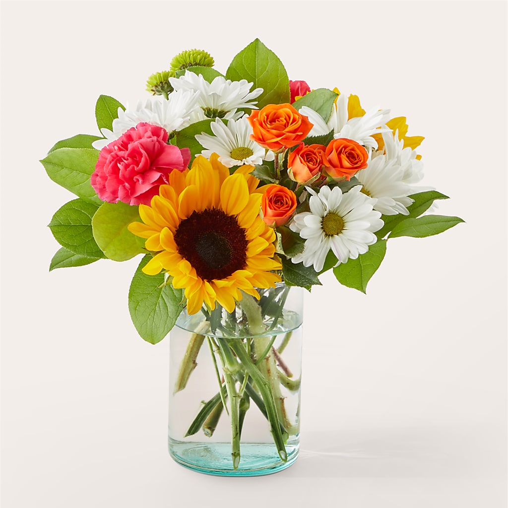 Sun-drenched Blooms Bouquet – Flowers By Oralene Llc, Concord NC