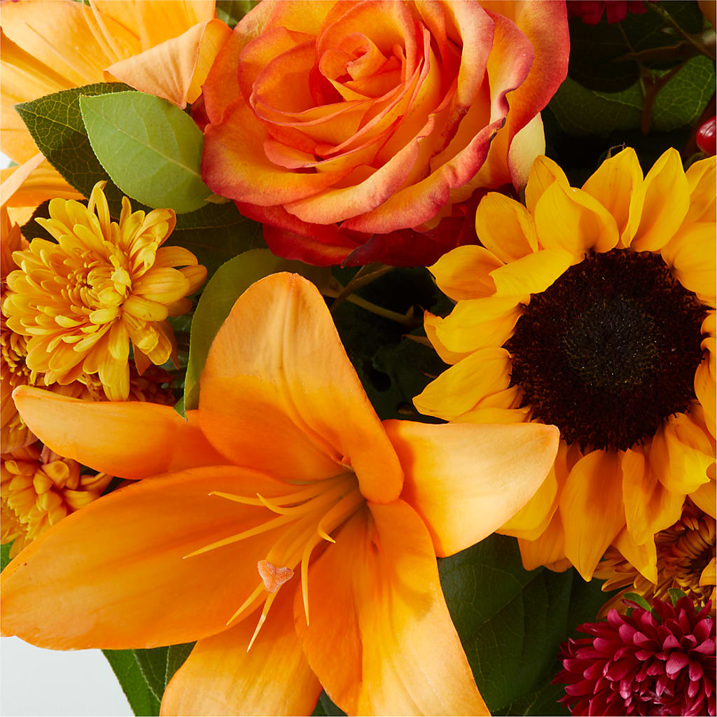 Grateful Centerpiece –  Flowers By Oralene Llc, Concord NC